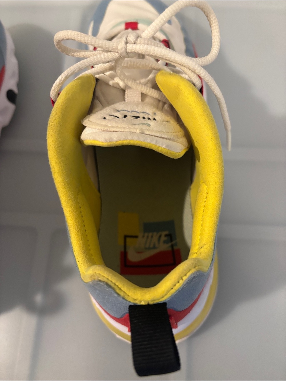 Nike Air Max 270 React Bauhaus Sneakers SZ 9.4 White Multicolor Athletic active - Picture 11 of 15